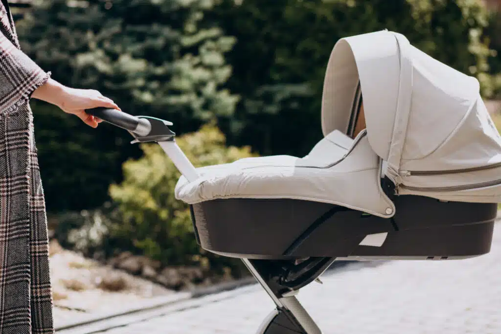 Conheça o Maxi Cosi Eva 3: Compacto, Leve e Funcional