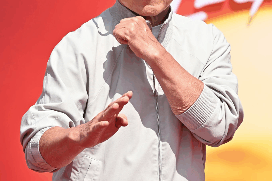 Jackie Chan morreu? Saiba a verdade sobre o ator e suas últimas notícias