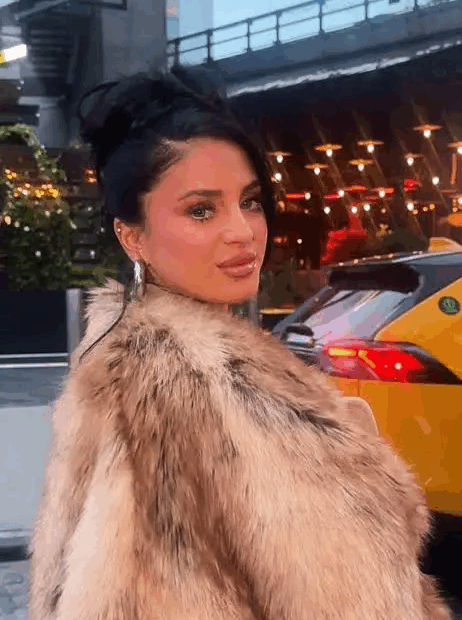 Quem é Camilla Araujo do OnlyFans? Vida, Sucesso e Impacto